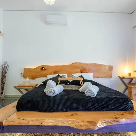 Sunny Palm Crete Apartment *