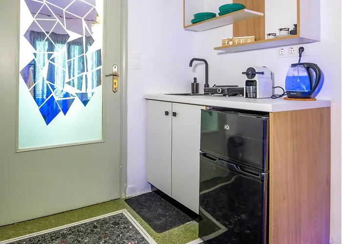 Sunny Palm Crete Retimno